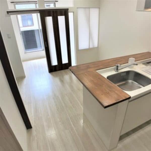  ブローバルコート新宿