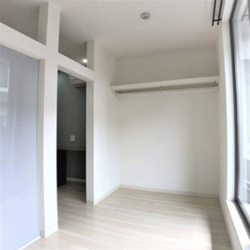  ブローバルコート新宿