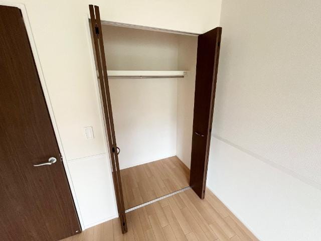 クローゼット ワレア　ハレ　高根