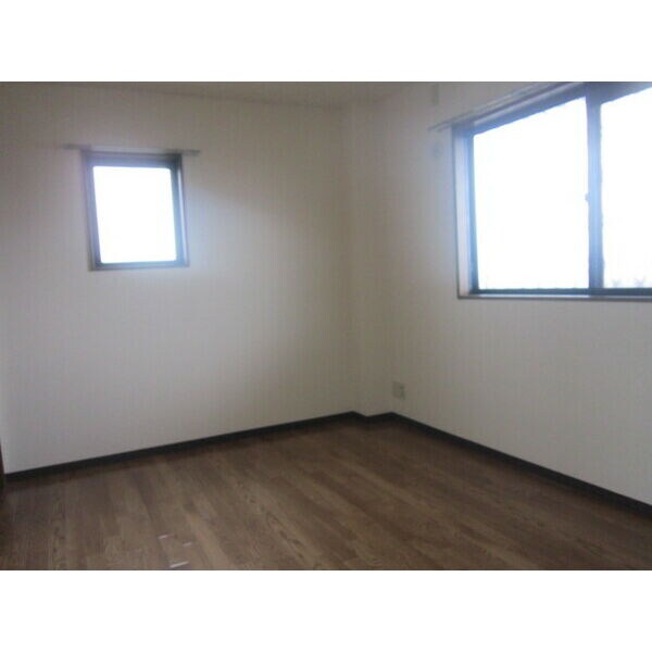  名鉄常滑線・空港線/新日鉄前駅 徒歩16分 3階 築22年