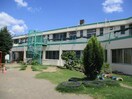 高根保育園(幼稚園/保育園)まで421m カリーノ　A・B