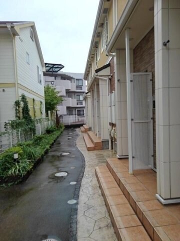 ゆとりのあるエントランスです 名古屋市営地下鉄東山線/藤が丘駅 徒歩5分 1階 築17年