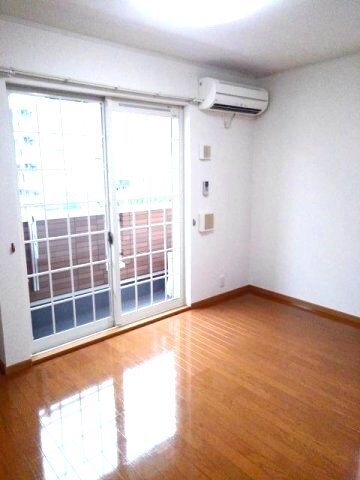 おしゃれな内装です 名古屋市営地下鉄東山線/藤が丘駅 徒歩5分 1階 築17年