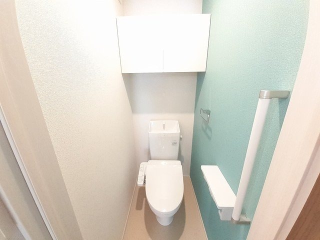 シンプルで使いやすいトイレです 名古屋市営地下鉄桜通線/相生山駅 徒歩21分 1階 築1年