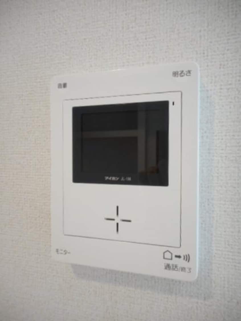  名古屋市営地下鉄東山線/星ヶ丘駅 バス11分西里町五丁目下車:停歩2分 1階 築11年