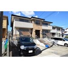 ユリ・コート亀の井の外観