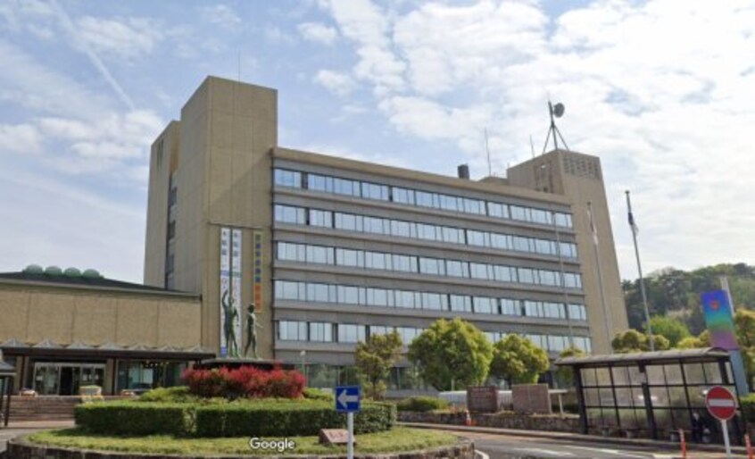 東海市役所(役所)まで354m ヴェルドミールⅡ