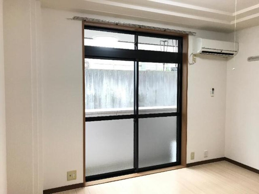 室内 トワール・ニシノミヤ