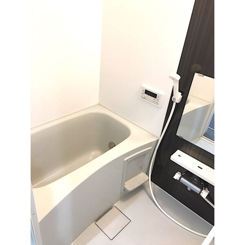  名古屋市営地下鉄桜通線/桜本町駅 徒歩5分 1階 築8年