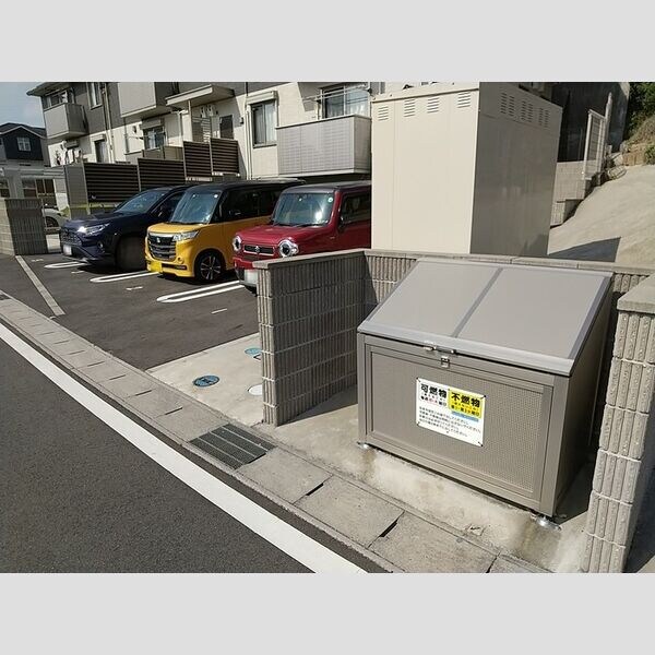  名鉄河和線/巽ケ丘駅 徒歩10分 1階 築6年