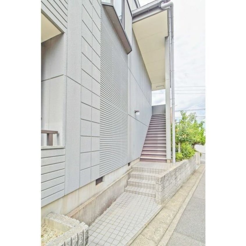  名古屋市営地下鉄桜通線/神沢駅 徒歩7分 2階 築32年