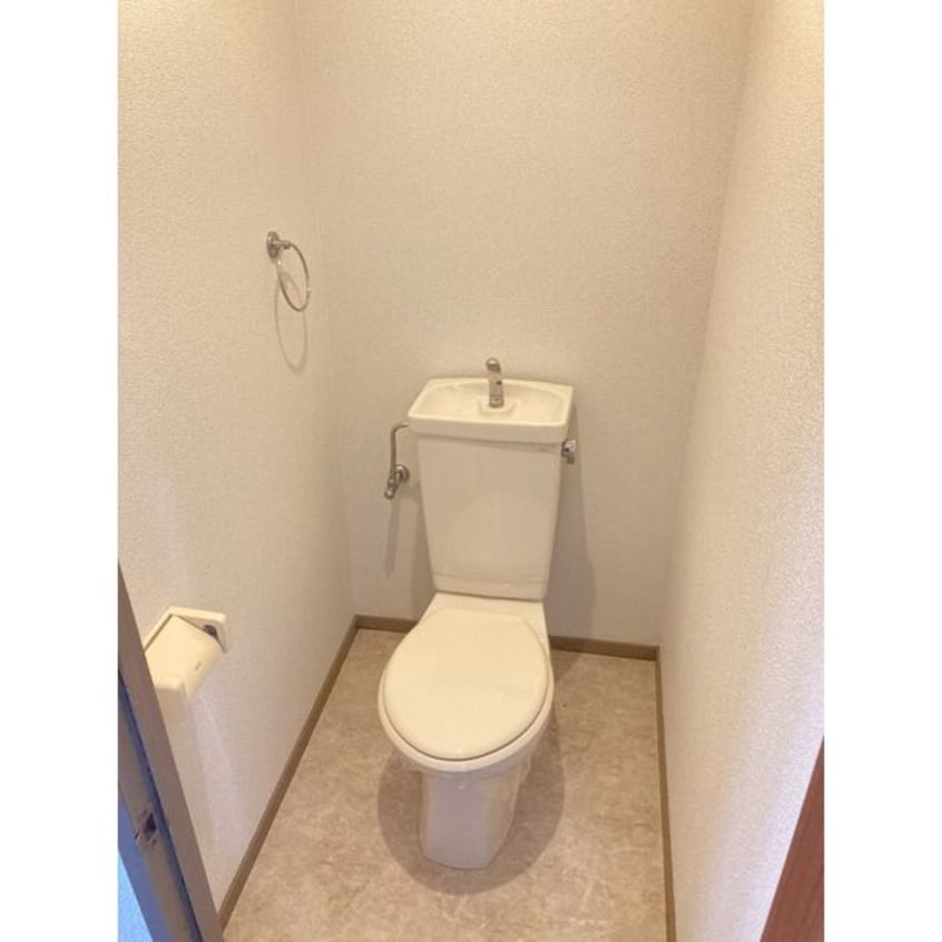  名古屋市営地下鉄桜通線/神沢駅 徒歩7分 2階 築32年