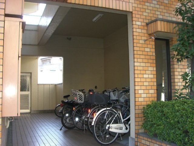  名古屋市営地下鉄東山線/本郷駅 徒歩19分 2階 築41年