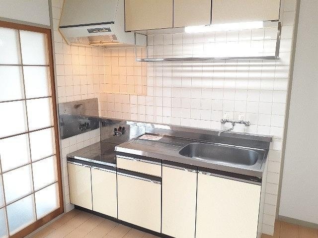  メゾンエクセル日比津