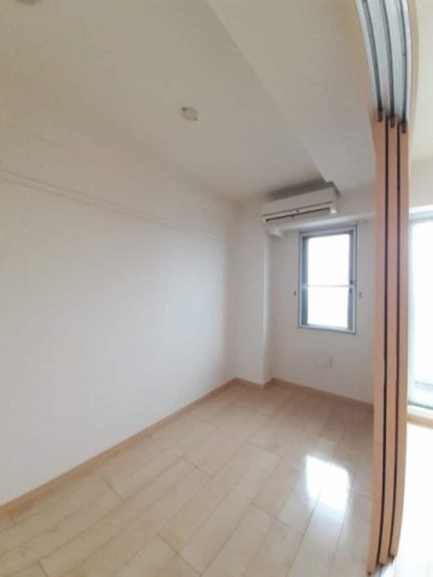  ラフレシール　トレス