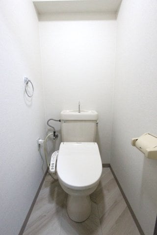  坂井戸マンション