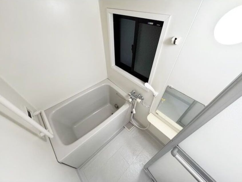  名古屋市営地下鉄鶴舞線/浅間町駅 徒歩5分 2階 築28年