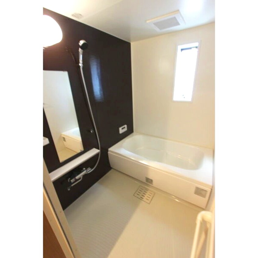  名鉄名古屋本線/本星崎駅 バス5分鳴海住宅下車:停歩10分 1-2階 築7年