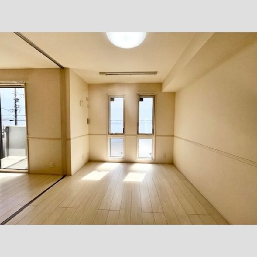 室内写真は別部屋の写真です。 名古屋臨海高速鉄道<あおなみ線>/稲永駅 徒歩5分 2階 築6年