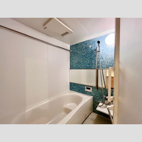 室内写真は別部屋の写真です。 名古屋臨海高速鉄道<あおなみ線>/稲永駅 徒歩5分 2階 築6年