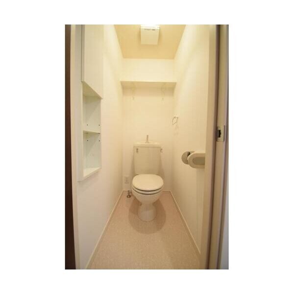  名古屋臨海高速鉄道<あおなみ線>/稲永駅 徒歩20分 2階 築14年