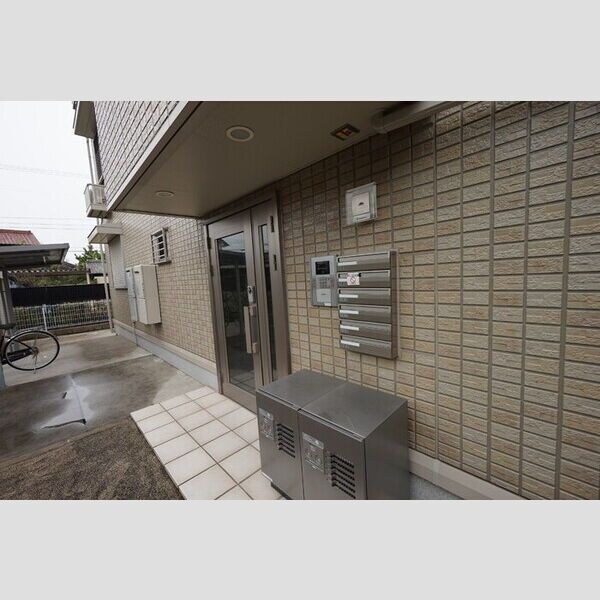  東海道本線/逢妻駅 徒歩13分 2階 築16年