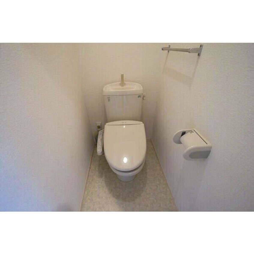 室内写真は別部屋の写真です。 東海道本線/逢妻駅 徒歩13分 2階 築16年