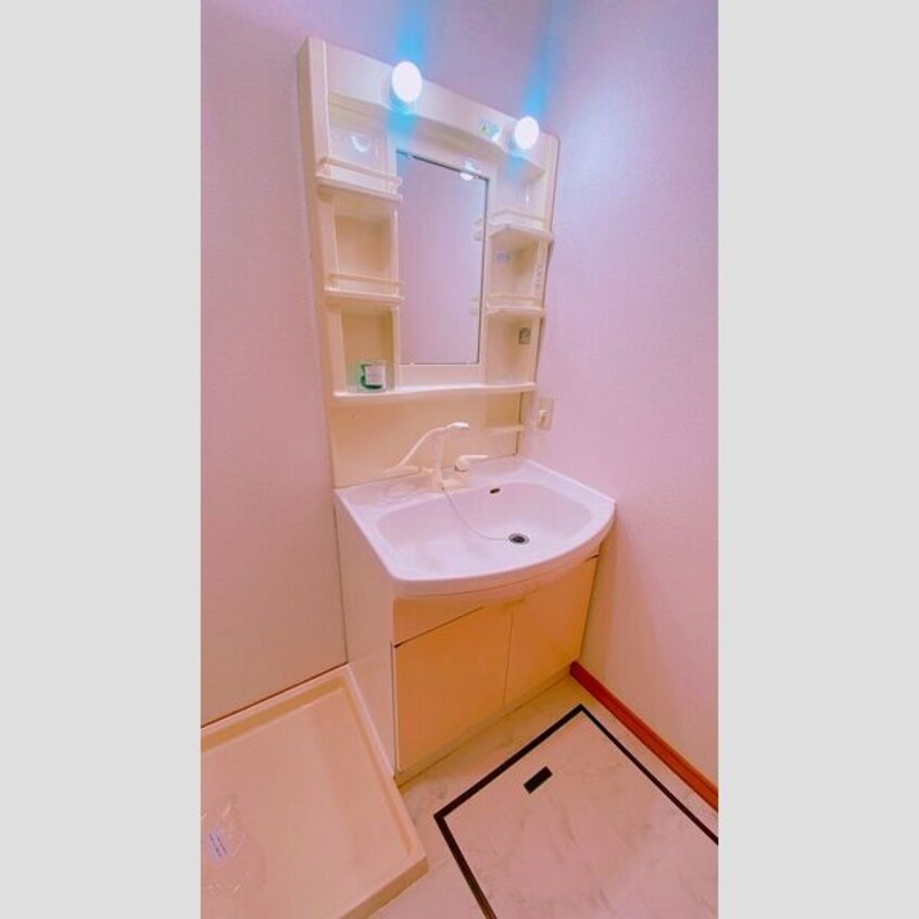  名鉄常滑線・空港線/名和駅 徒歩15分 1階 築21年