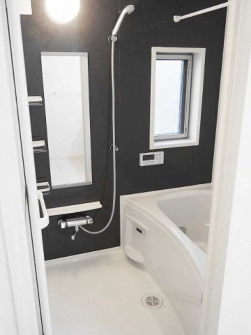 お風呂です フォレ　ウエスト　Ａ