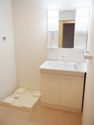 脱衣スペースもあります フォレ　ウエスト　Ａ