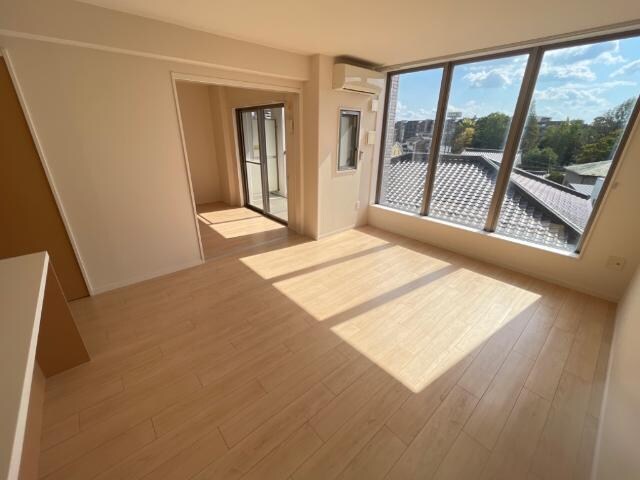 リビング リュミエール高柳