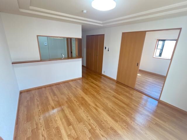 室内 フォレスト高間