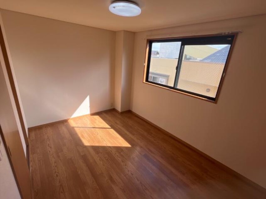 洋室 フォレスト高間