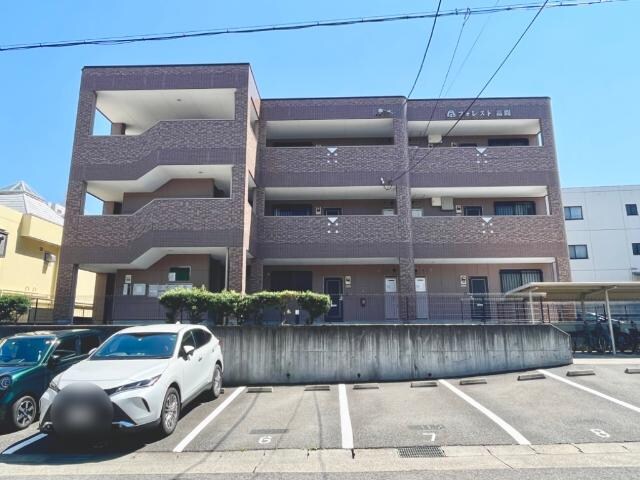 外観写真（昼） フォレスト高間