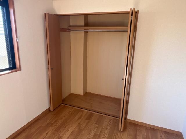 クローゼット フォレスト高間