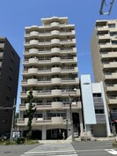 パリーマンションの外観