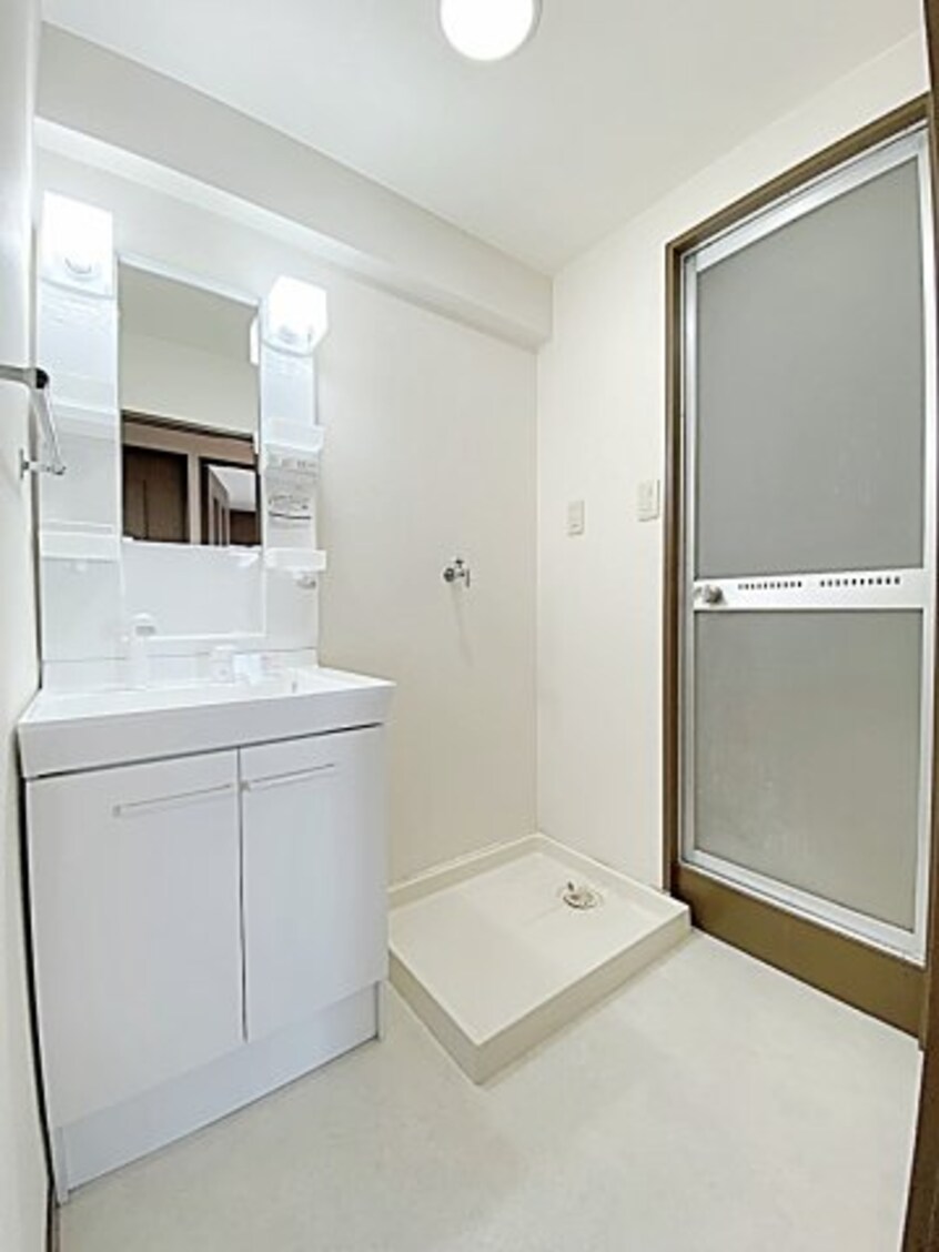  リバーサイド雅