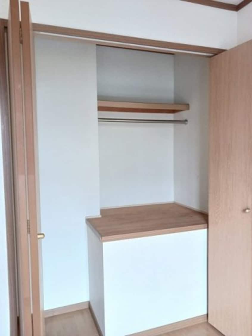  アヴニ－ル　Ｔ．Ｍ