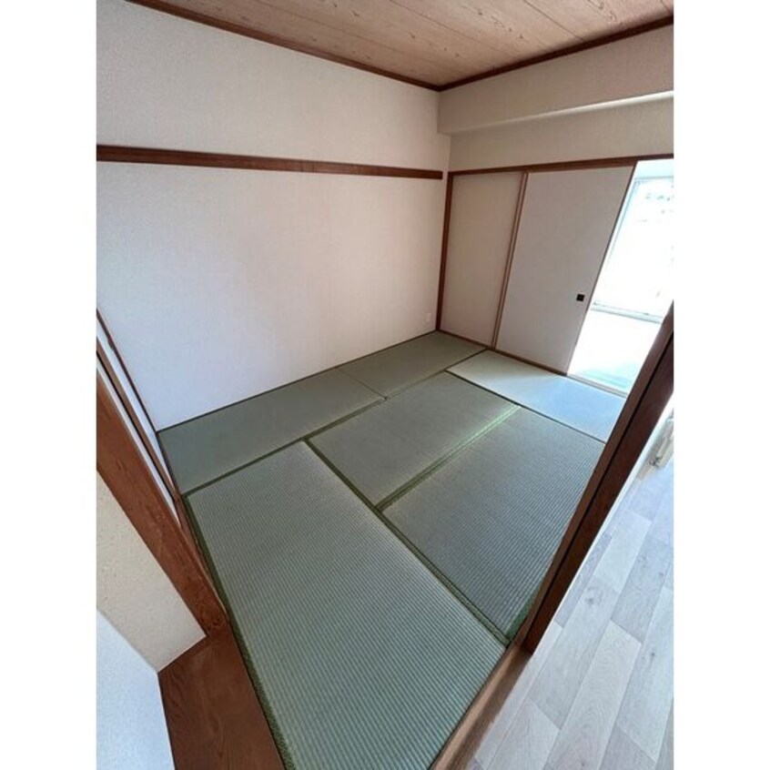 室内写真は別部屋の写真です。 名古屋市営地下鉄桜通線/野並駅 徒歩4分 3階 築37年