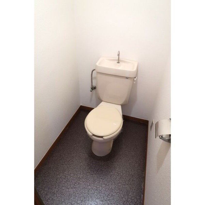  名古屋市営地下鉄東山線/星ヶ丘駅 バス13分新宿（愛知県）下車:停歩3分 3階 築40年