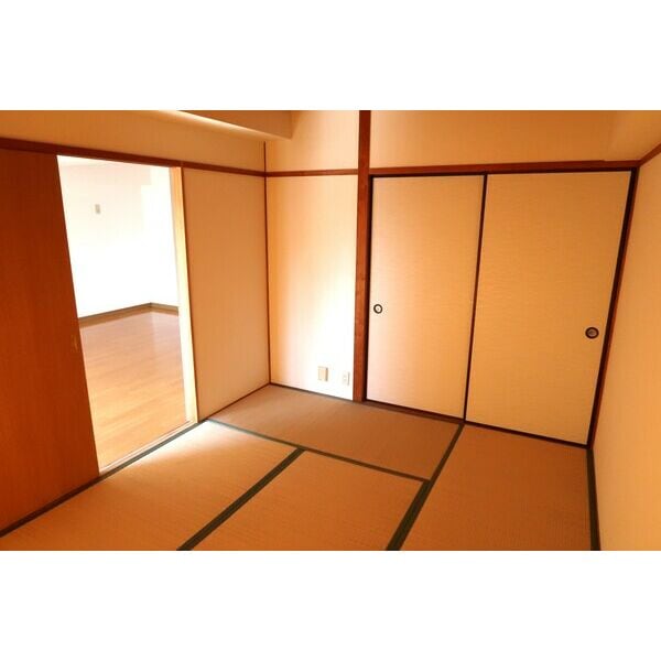  名古屋市営地下鉄東山線/星ヶ丘駅 バス13分新宿（愛知県）下車:停歩3分 3階 築40年