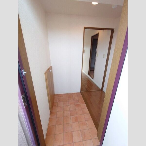  カーサコモダ新舞子　B