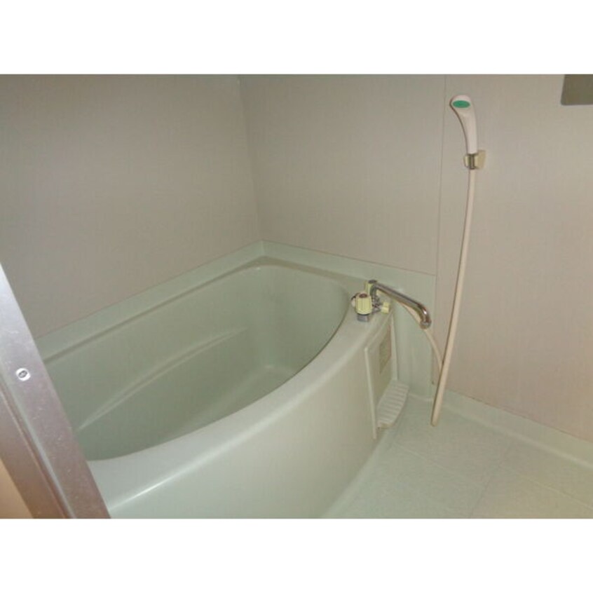  名古屋市営地下鉄桜通線/鶴里駅 徒歩10分 2階 築27年