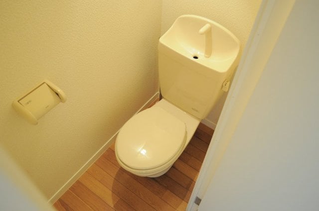  レオパレス番水