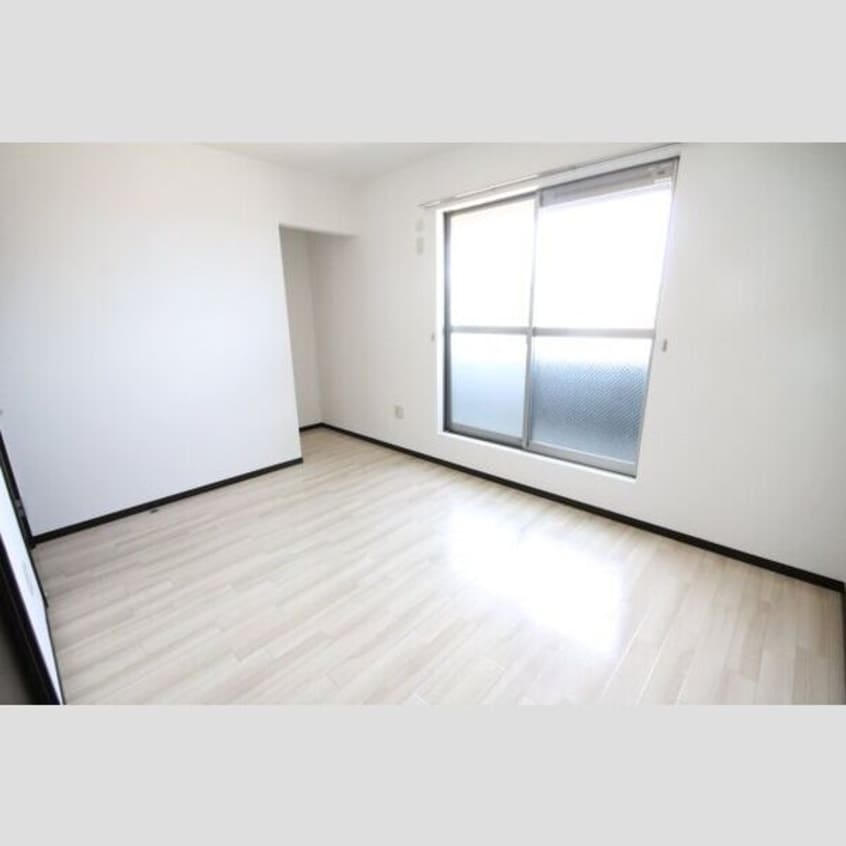  名古屋市営地下鉄鶴舞線/植田駅 徒歩12分 1階 築15年