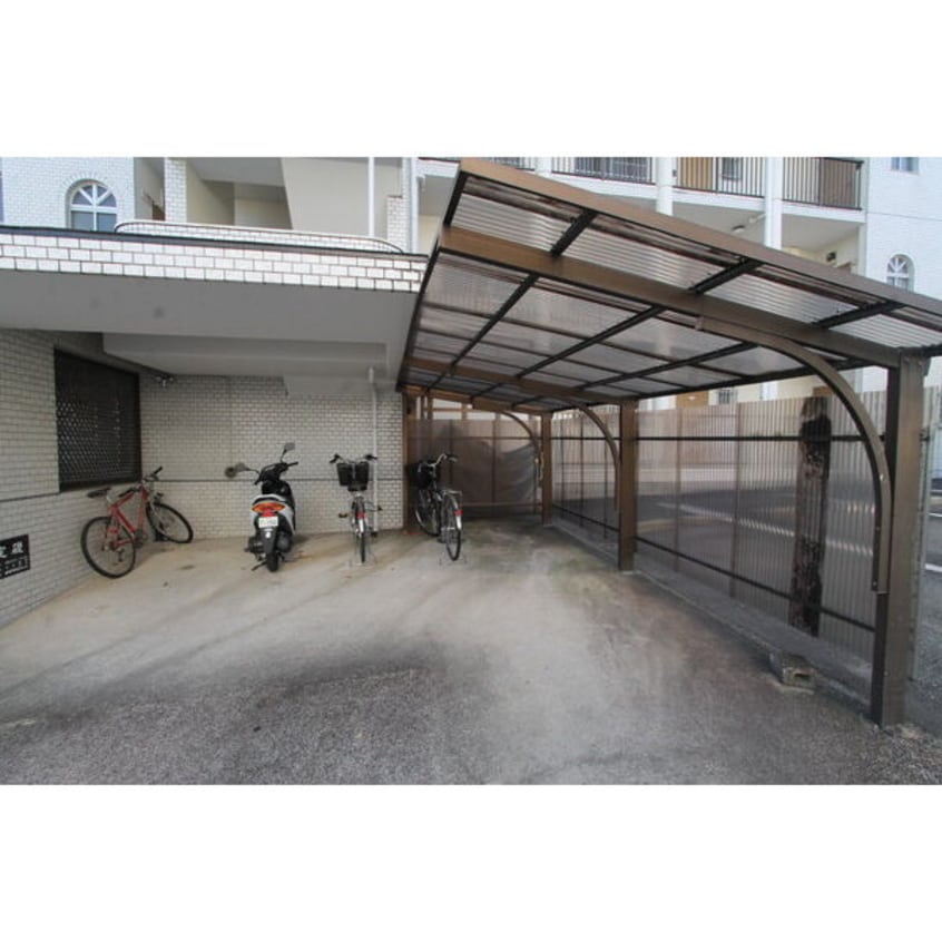  名古屋市営地下鉄東山線/本郷駅 徒歩39分 4階 築40年