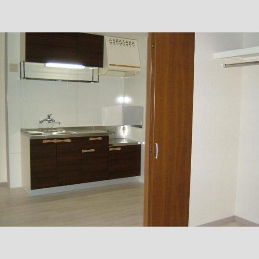  名鉄名古屋本線/左京山駅 徒歩8分 1階 築27年