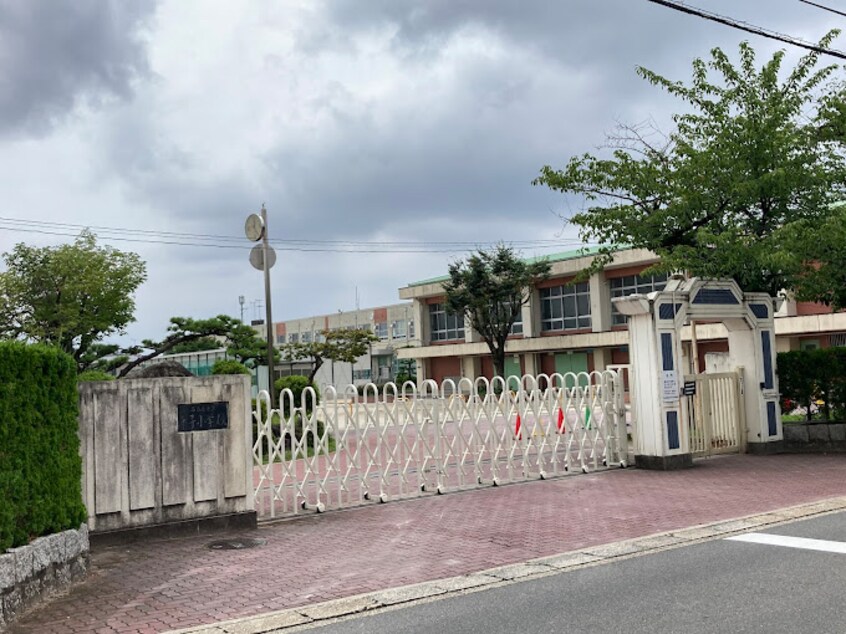 名古屋市立平子小学校(小学校)まで219m 名鉄名古屋本線/左京山駅 徒歩8分 1階 築27年