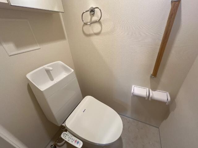 トイレ ウエストウイング６