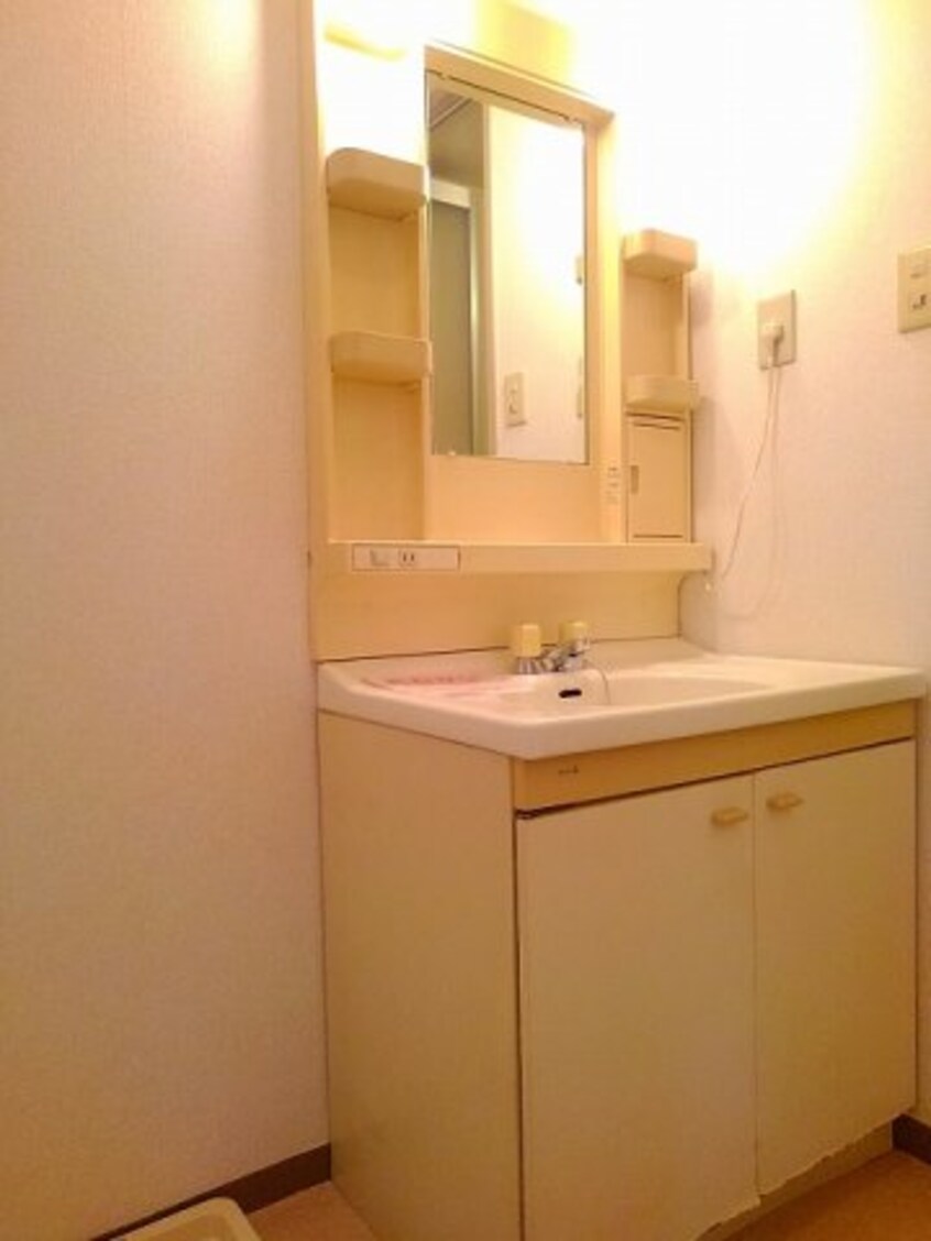  名鉄名古屋本線/有松駅 徒歩16分 2階 築32年